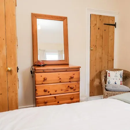 Holiday home Combe *